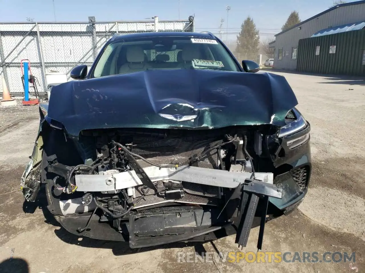 5 fotografías del automóvil dañado KMUMADTB9PU081213 GENESIS GV70 BASE 2023