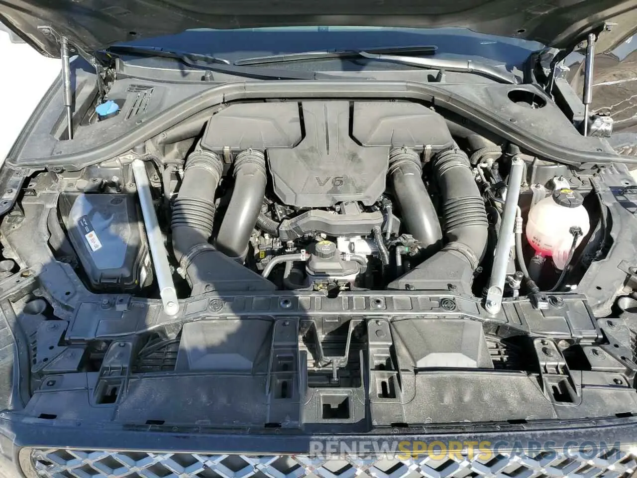 12 fotografías del automóvil dañado KMUMCDTC8PU114818 GENESIS GV70 BASE 2023