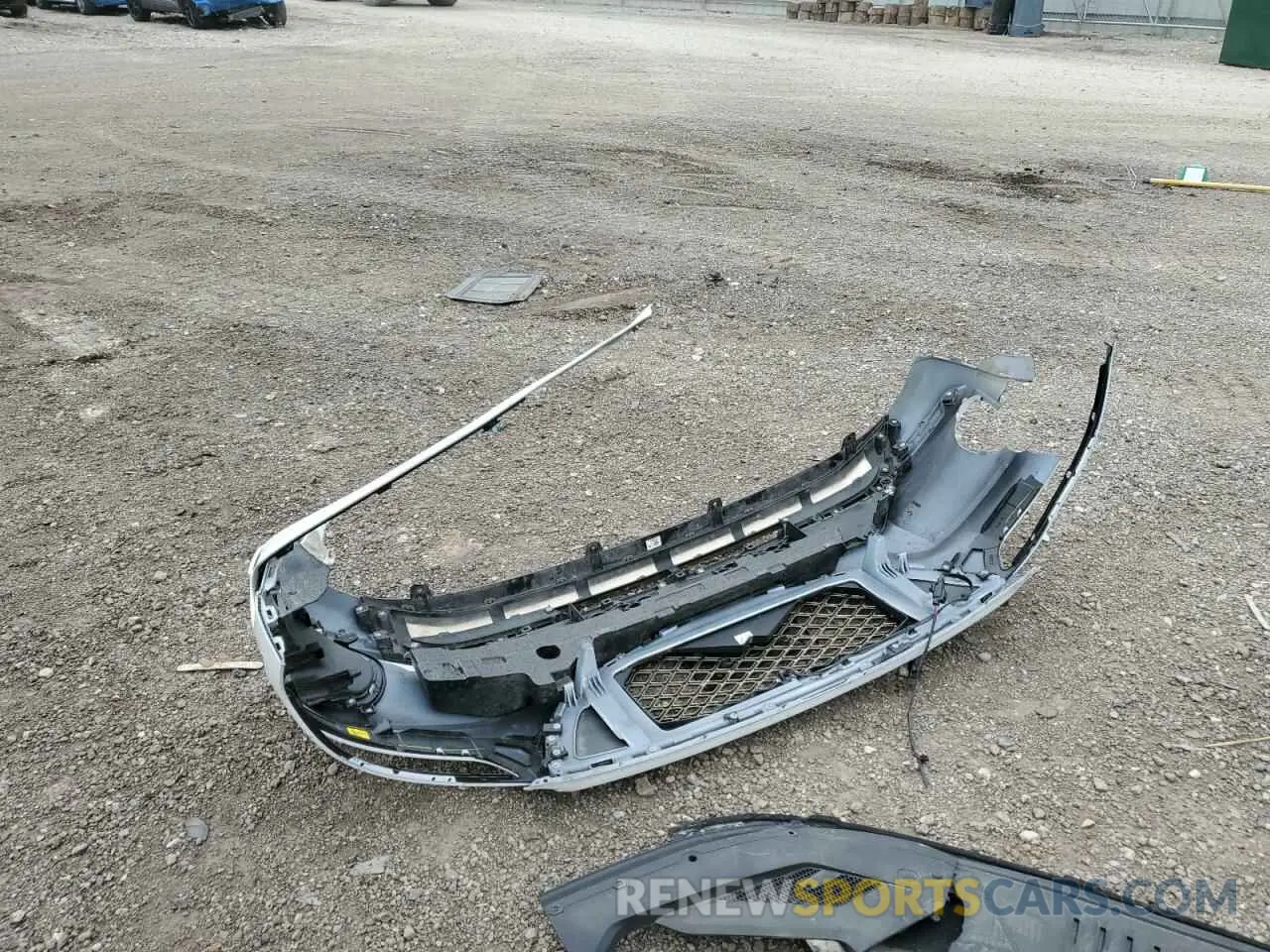 13 fotografías del automóvil dañado 5NMMADTB0RH008020 GENESIS GV70 BASE 2024