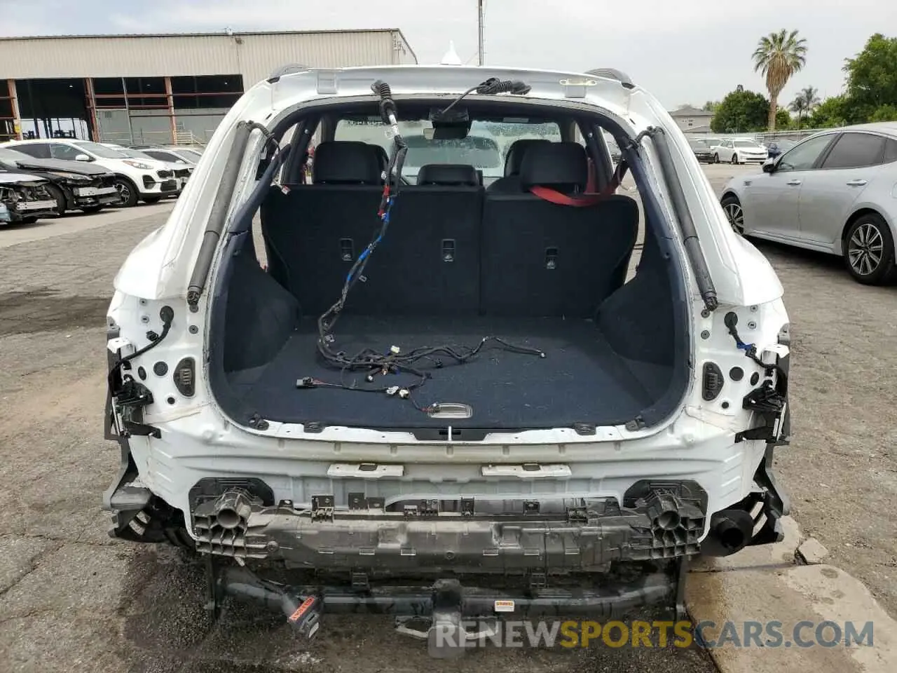 6 fotografías del automóvil dañado 5NMMADTB5RH010880 GENESIS GV70 BASE 2024