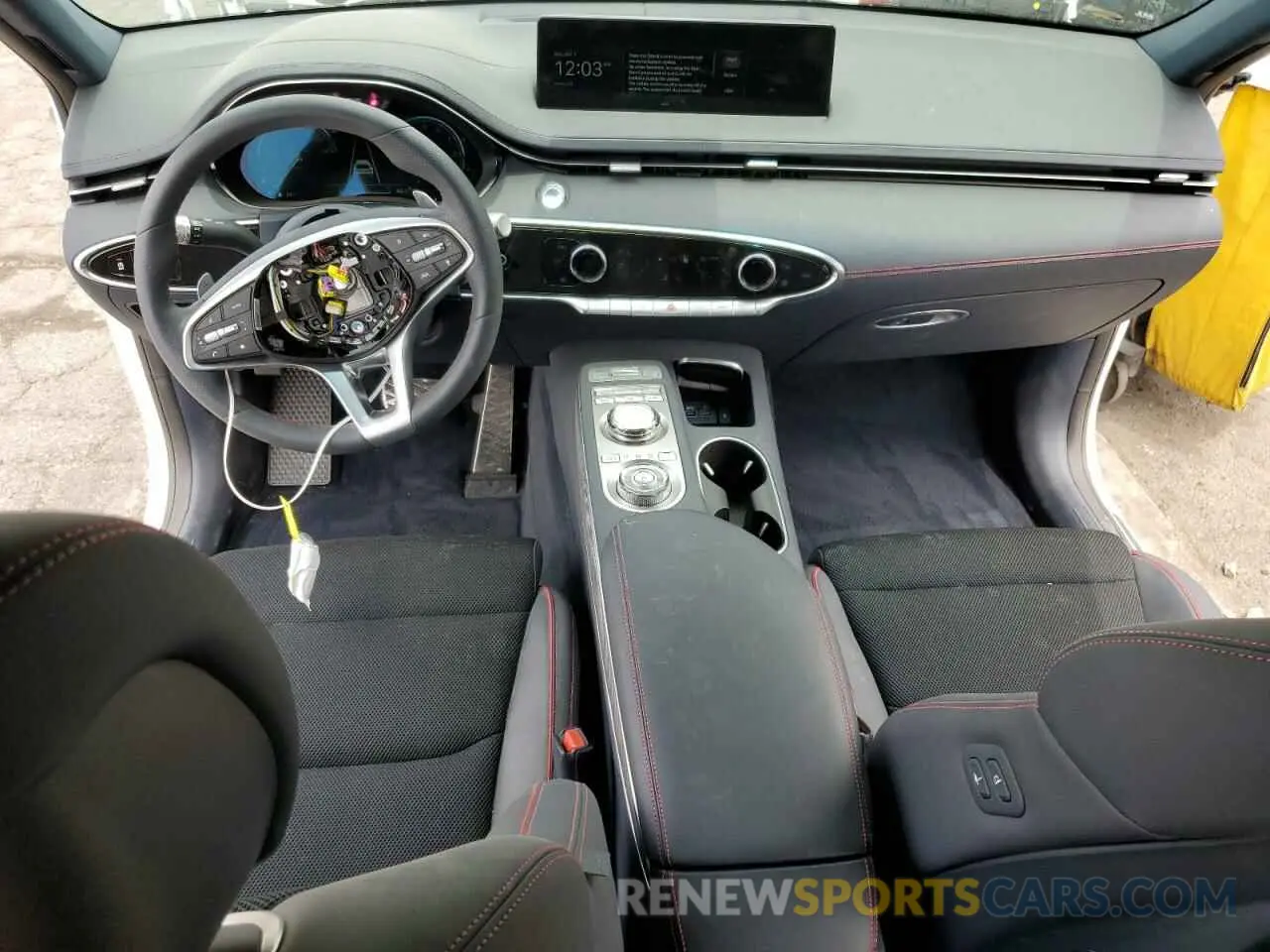 8 fotografías del automóvil dañado 5NMMADTB5RH010880 GENESIS GV70 BASE 2024