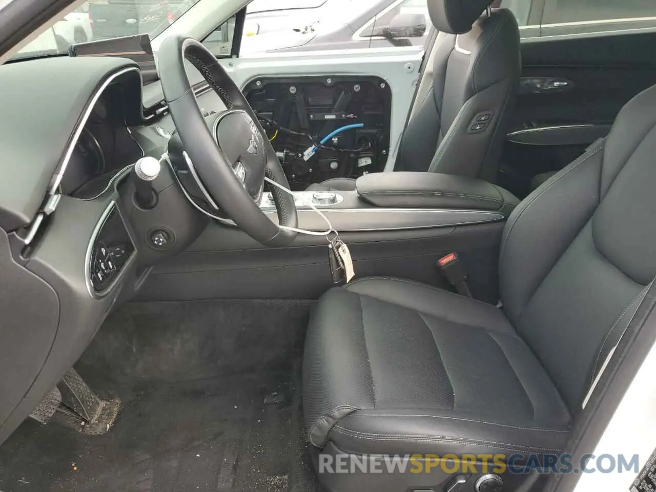 7 fotografías del automóvil dañado 5NMMADTB7RH014557 GENESIS GV70 BASE 2024