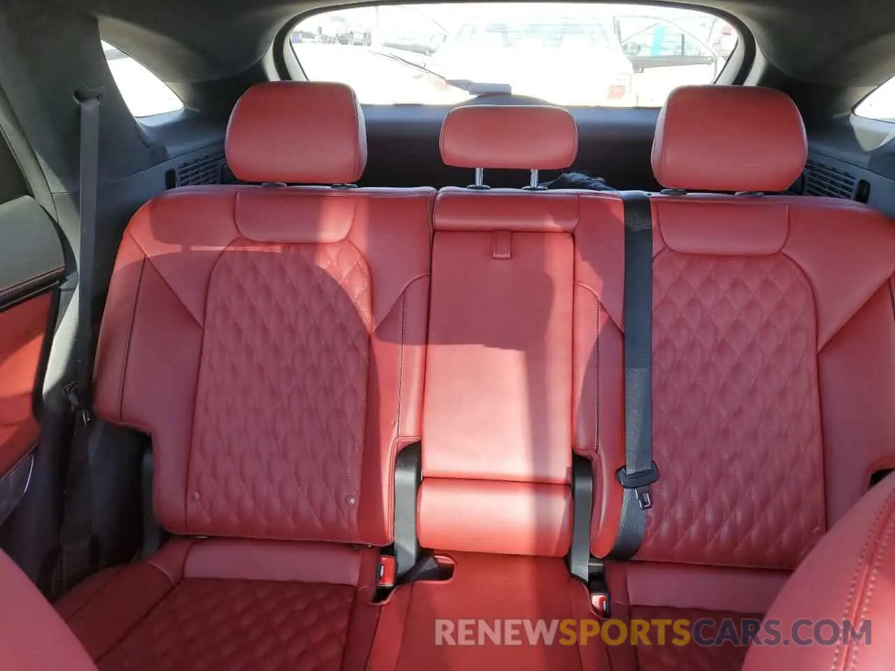 10 fotografías del automóvil dañado 5NMMCDTC5RH015306 GENESIS GV70 BASE 2024