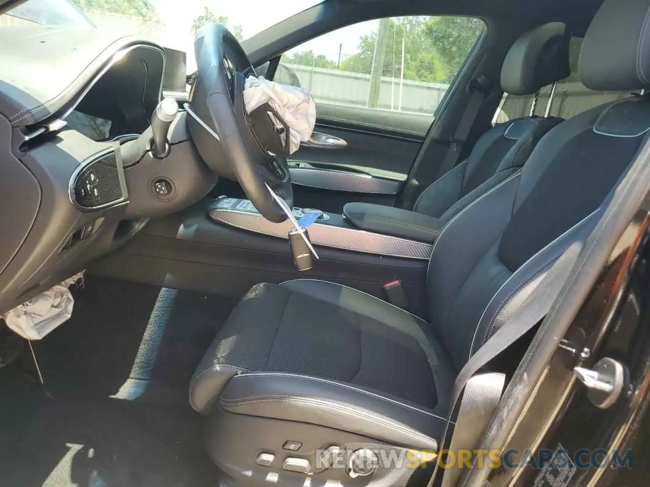 7 fotografías del automóvil dañado 5NMMADTB3SH026646 GENESIS GV70 BASE 2025