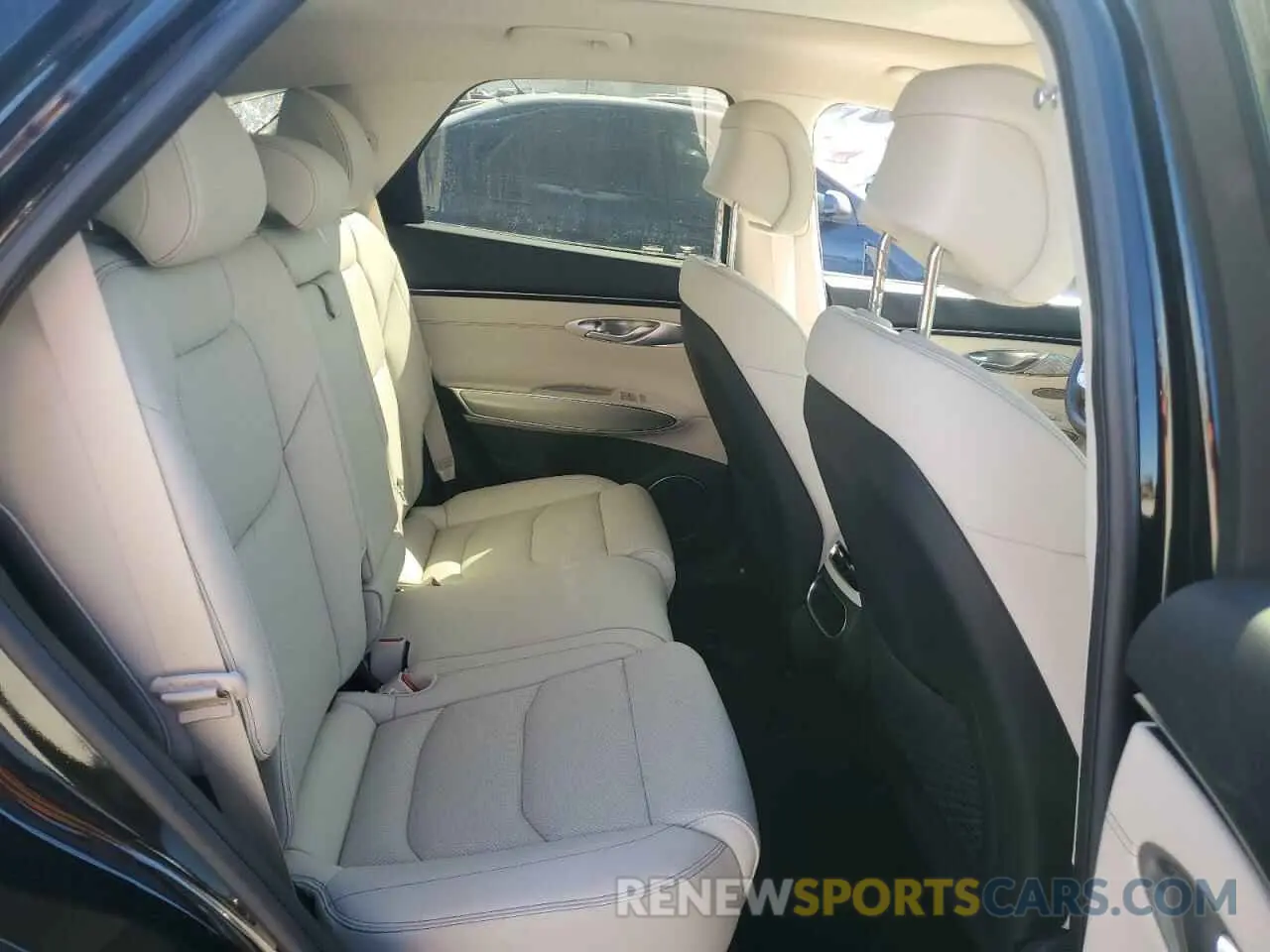 11 fotografías del automóvil dañado 5NMMADTB6SH017777 GENESIS GV70 BASE 2025