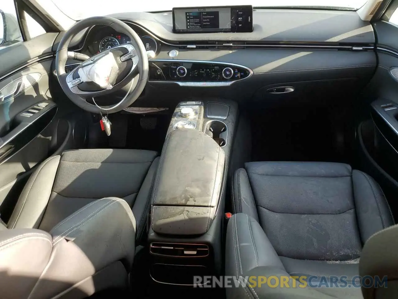 8 fotografías del automóvil dañado 5NMMADTB8SH031566 GENESIS GV70 BASE 2025
