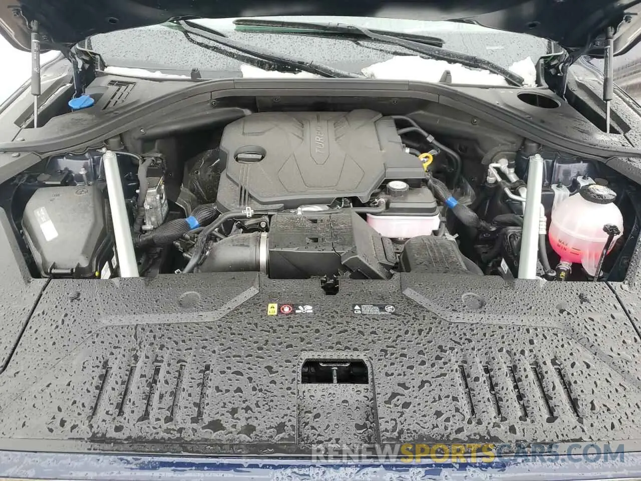 12 fotografías del automóvil dañado KMUMADTB5SU188672 GENESIS GV70 BASE 2025
