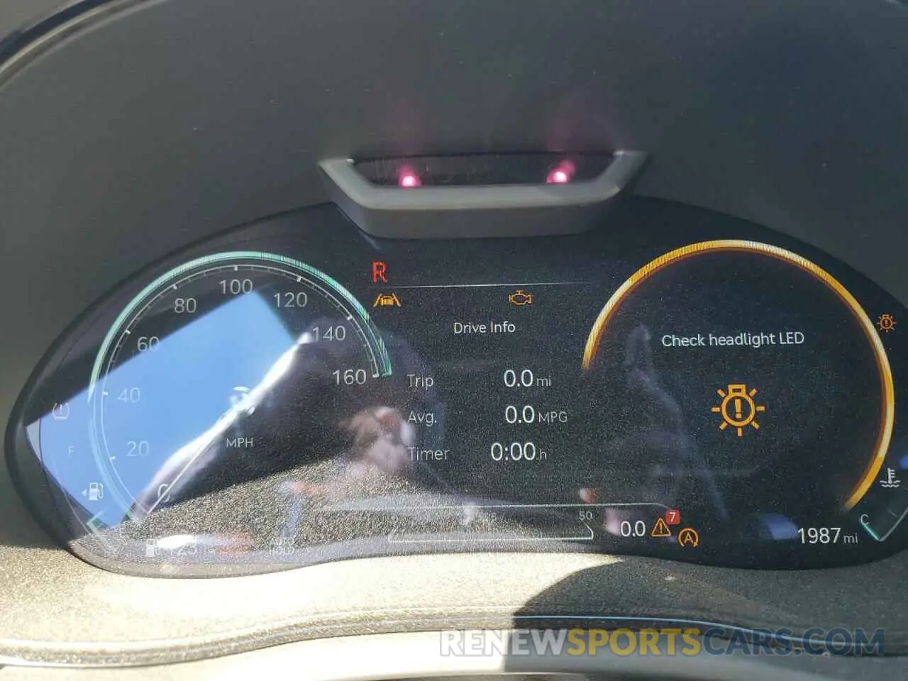 9 fotografías del automóvil dañado KMUMADTB6SU173906 GENESIS GV70 BASE 2025