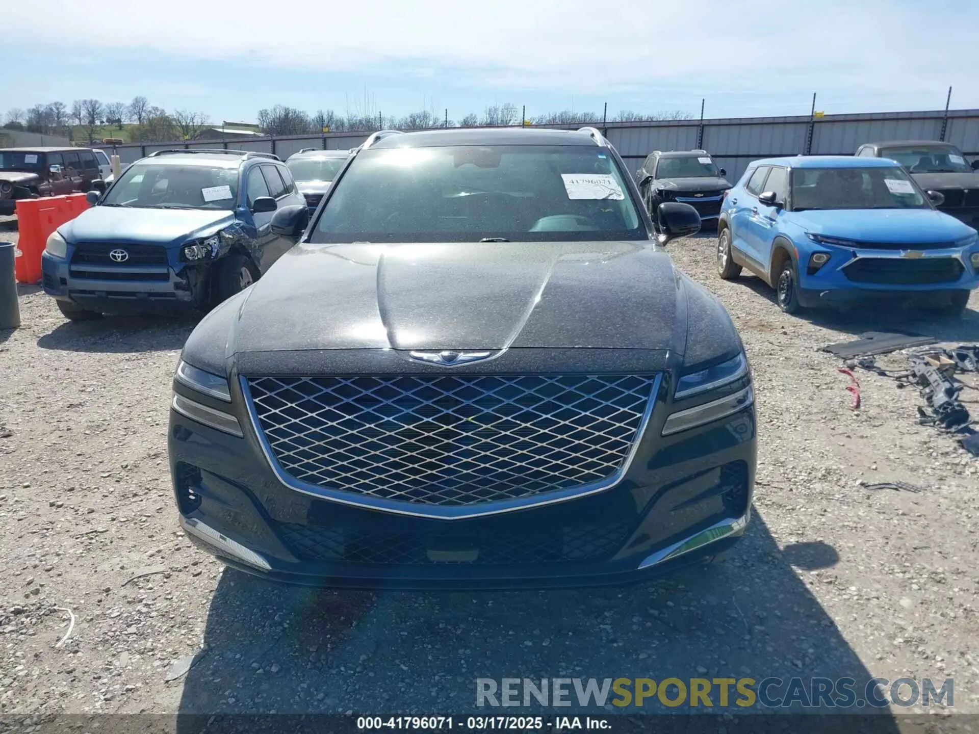 13 fotografías del automóvil dañado KMUHBDSB0MU036656 GENESIS GV80 2021