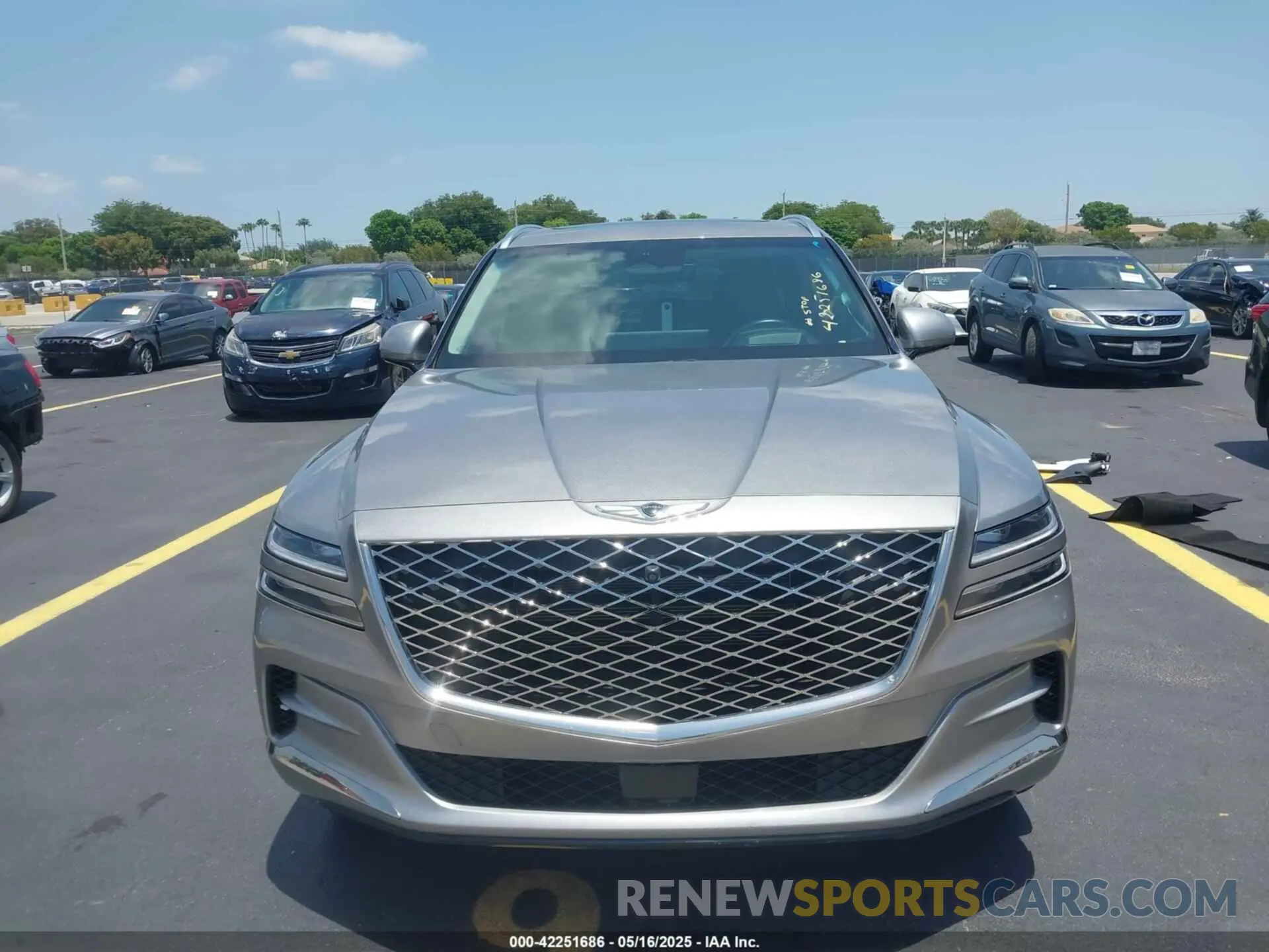 13 fotografías del automóvil dañado KMUHBDSB4MU061270 GENESIS GV80 2021