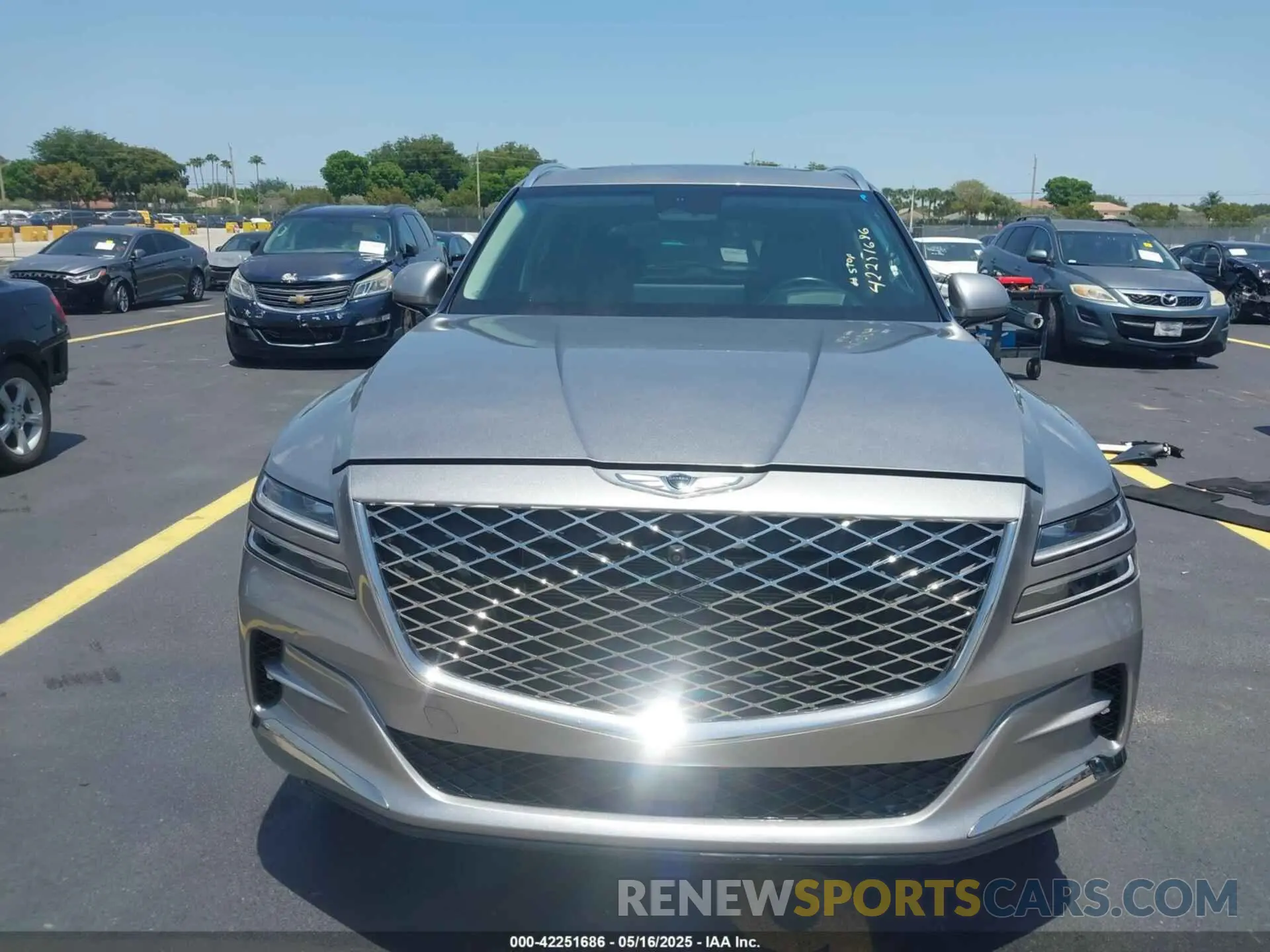 6 fotografías del automóvil dañado KMUHBDSB4MU061270 GENESIS GV80 2021