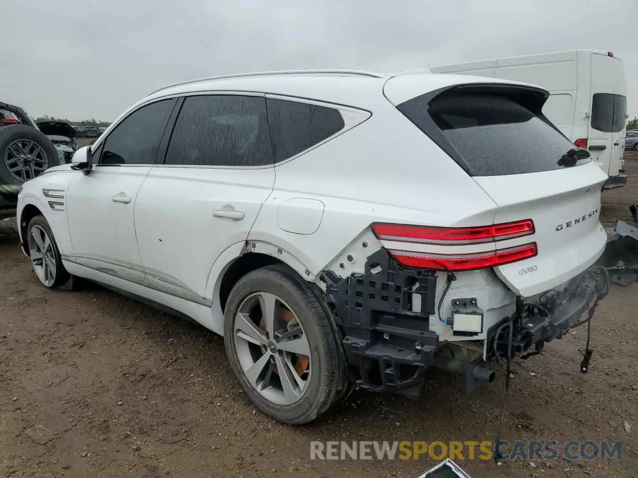 2 fotografías del automóvil dañado KMUHBDSB5MU040718 GENESIS GV80 2021