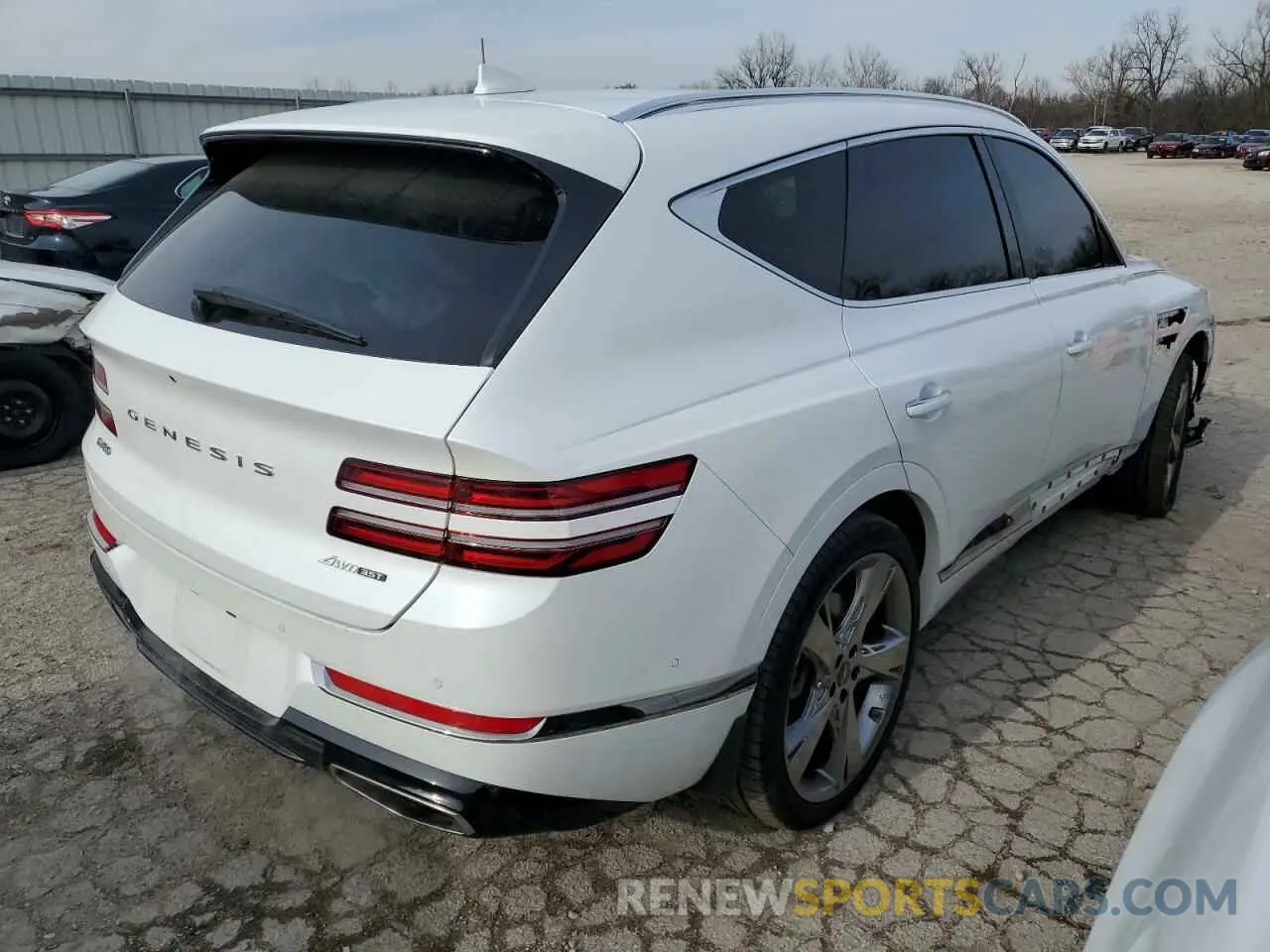 3 fotografías del automóvil dañado KMUHCESC1MU075011 GENESIS GV80 2021