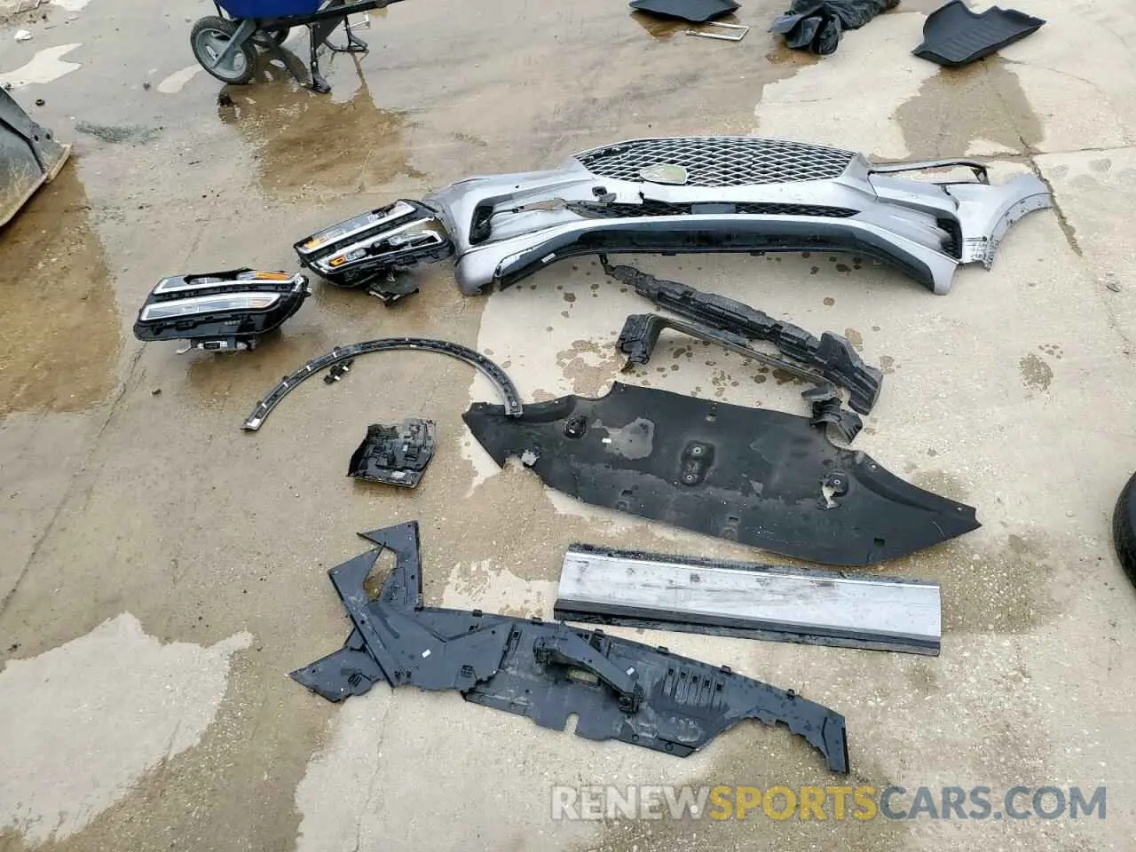 13 fotografías del automóvil dañado KMUHCESC2MU040722 GENESIS GV80 2021