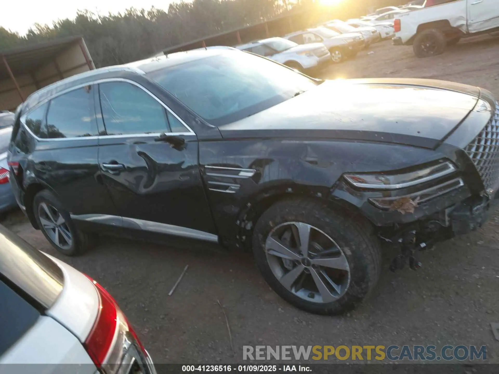 12 fotografías del automóvil dañado KMUHCESC7MU063042 GENESIS GV80 2021