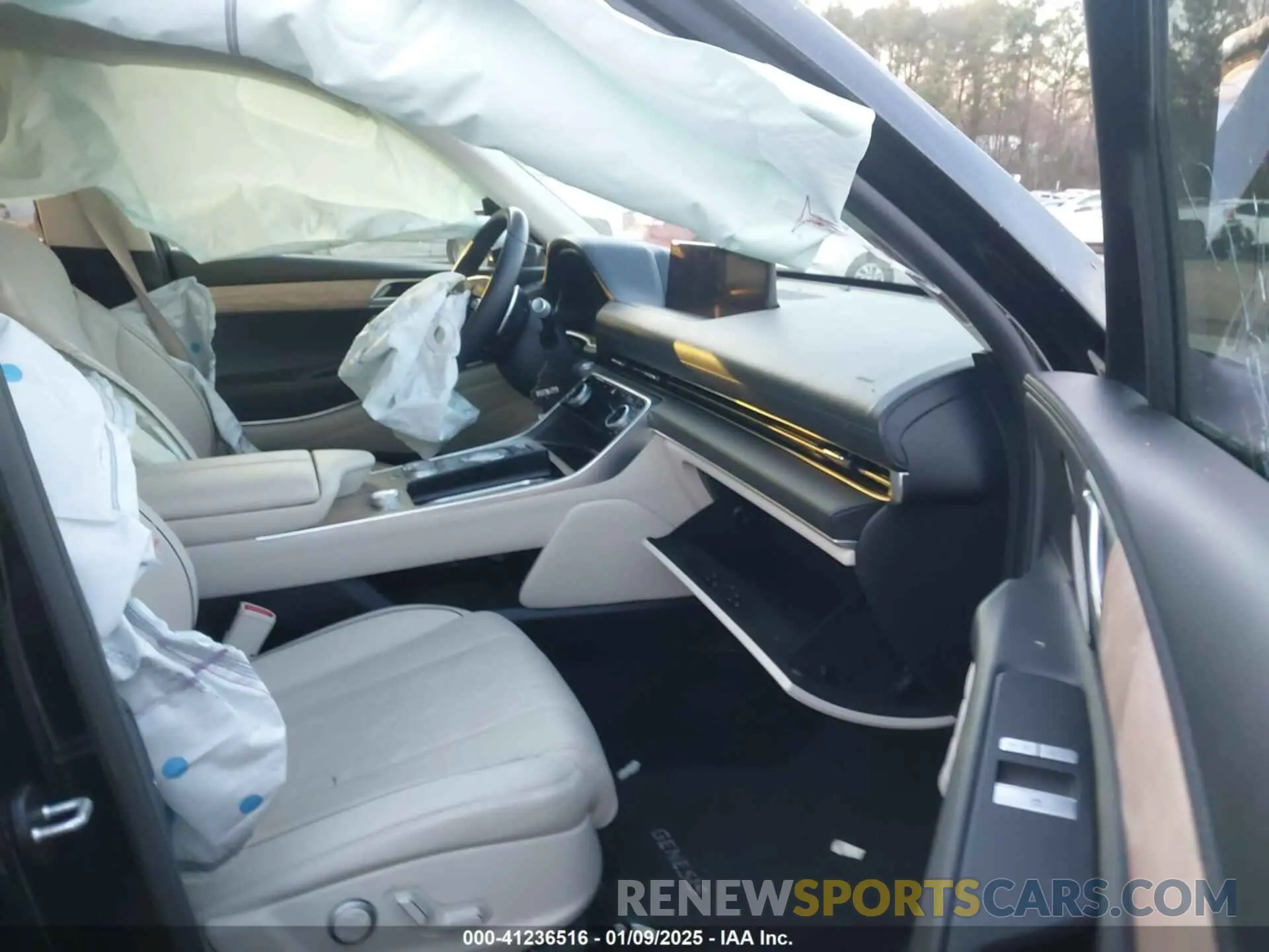 5 fotografías del automóvil dañado KMUHCESC7MU063042 GENESIS GV80 2021