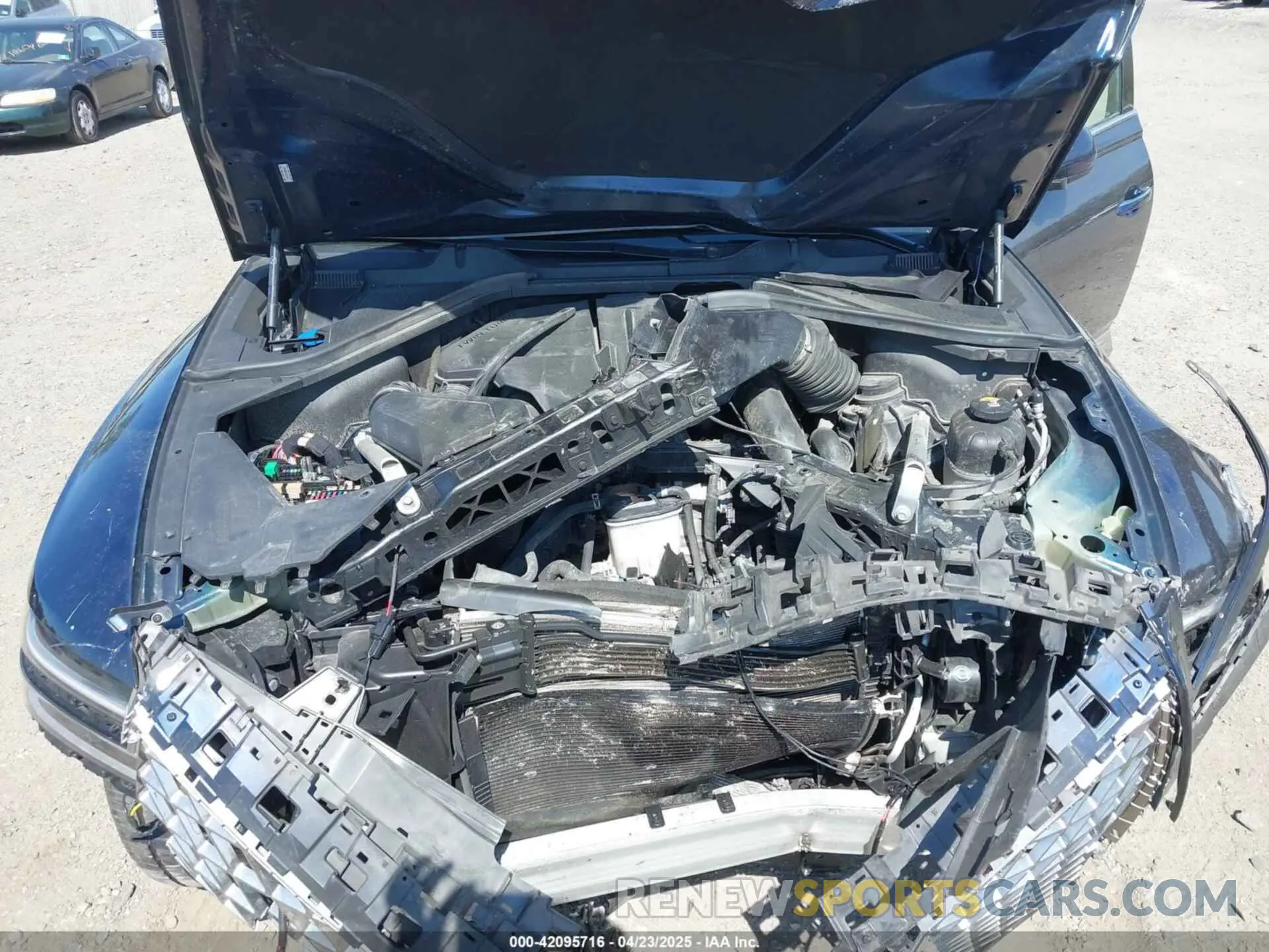 10 fotografías del automóvil dañado KMUHCESC7MU066507 GENESIS GV80 2021