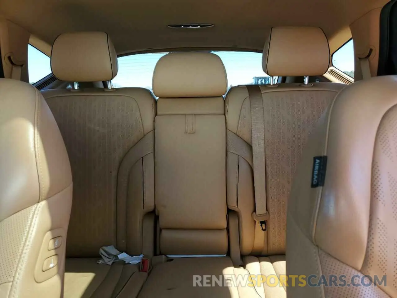 10 fotografías del automóvil dañado KMUHCESCXMU051032 GENESIS GV80 2021