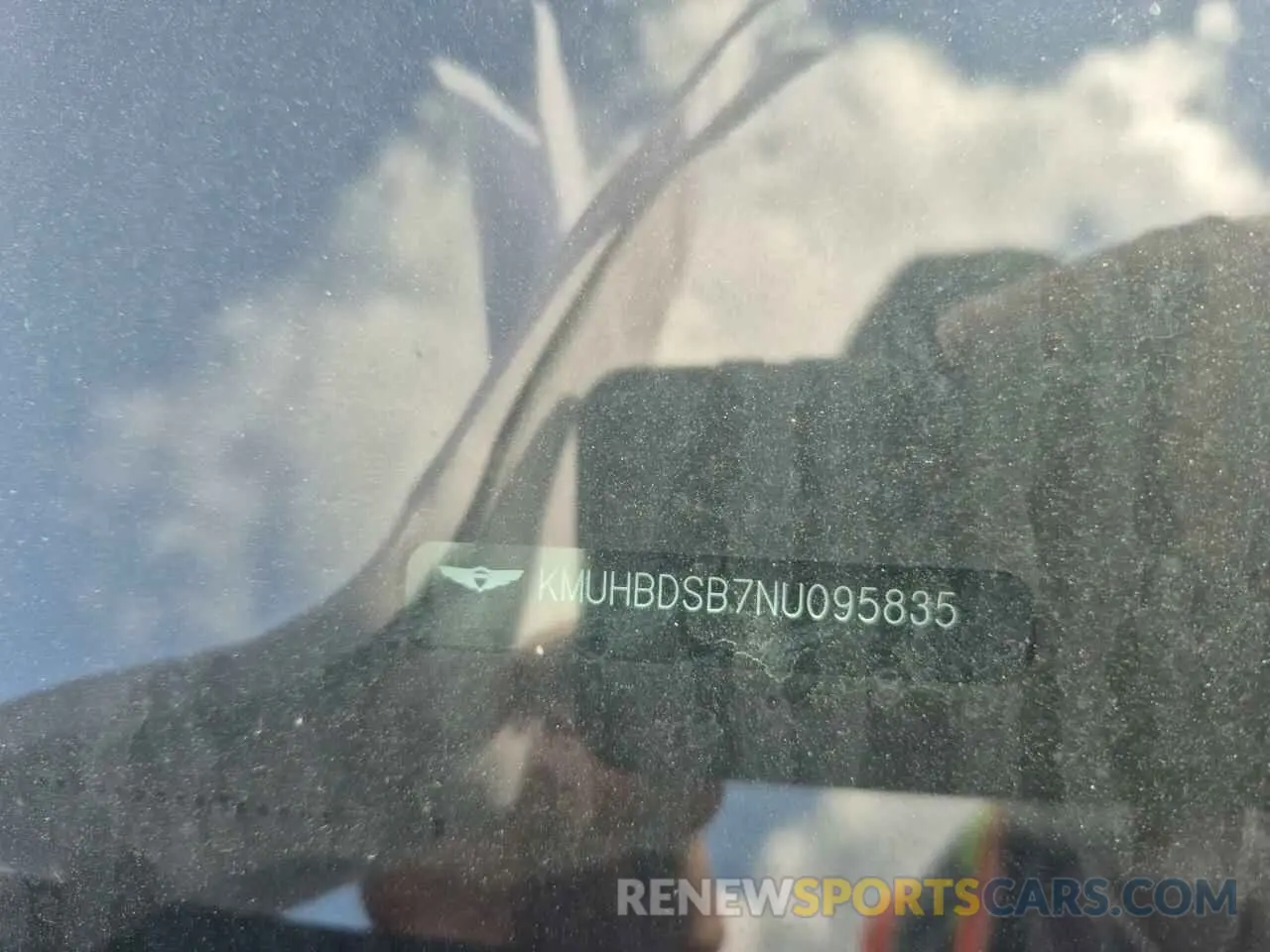13 fotografías del automóvil dañado KMUHBDSB7NU095835 GENESIS GV80 2022
