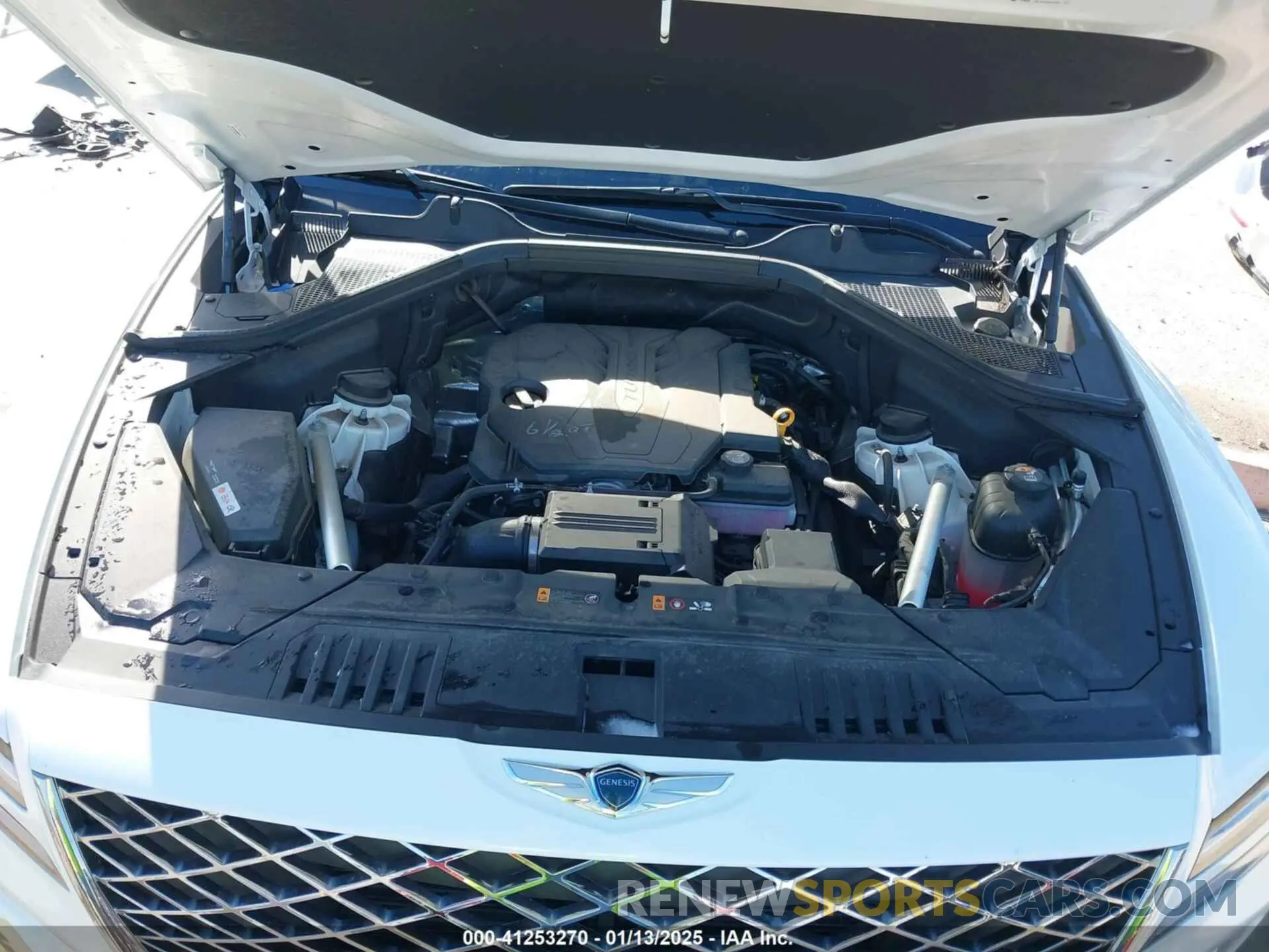 10 fotografías del automóvil dañado KMUHBDSB0PU140228 GENESIS GV80 2023