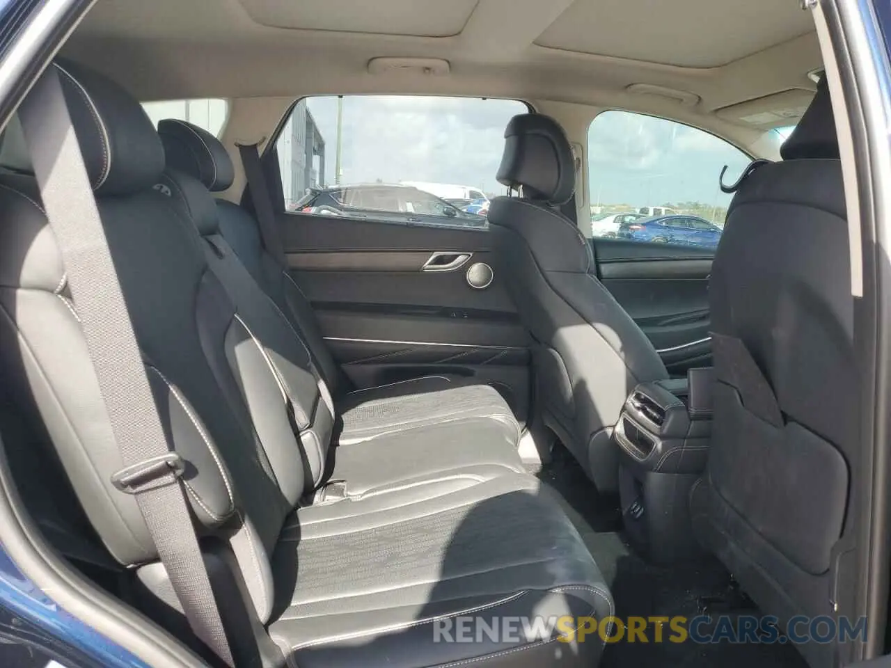 11 fotografías del automóvil dañado KMUHBDSB7PU115195 GENESIS GV80 2023
