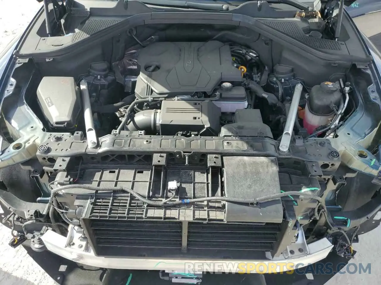 12 fotografías del automóvil dañado KMUHBDSB7PU115195 GENESIS GV80 2023
