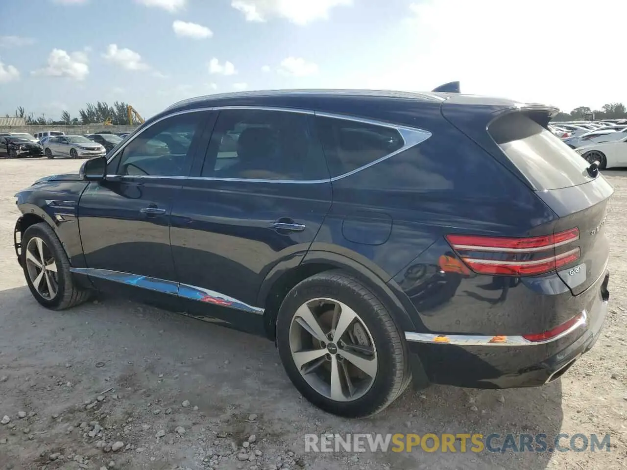 2 fotografías del automóvil dañado KMUHBDSB7PU115195 GENESIS GV80 2023