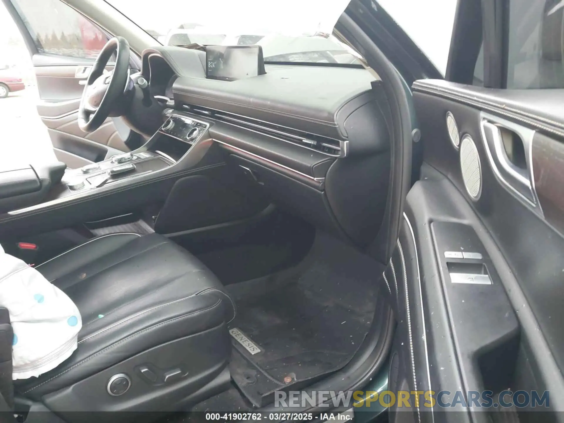 5 fotografías del automóvil dañado KMUHBDSB8PU117571 GENESIS GV80 2023