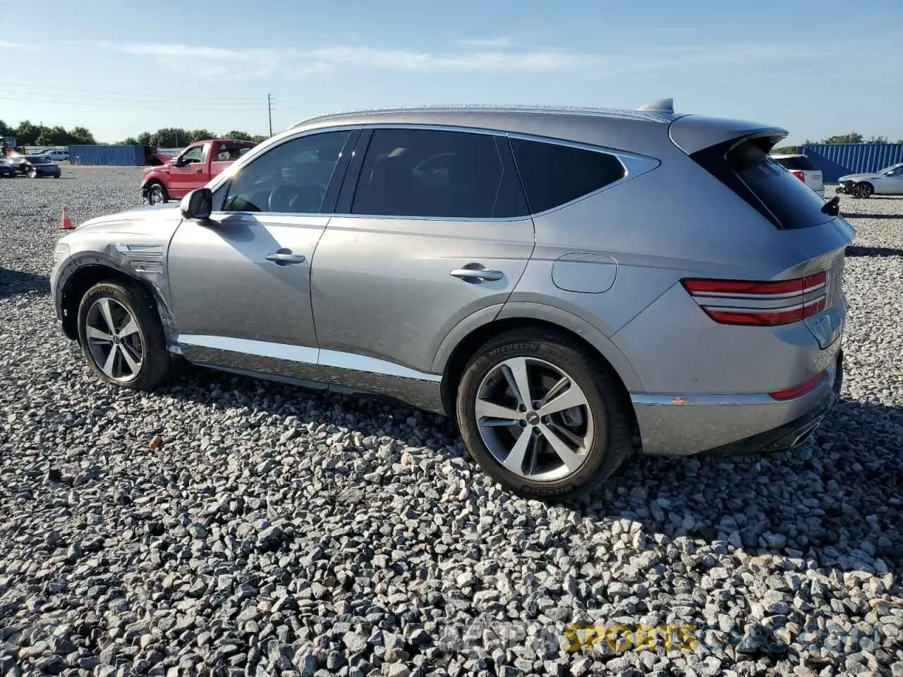 2 fotografías del automóvil dañado KMUHBDSB9PU123492 GENESIS GV80 2023