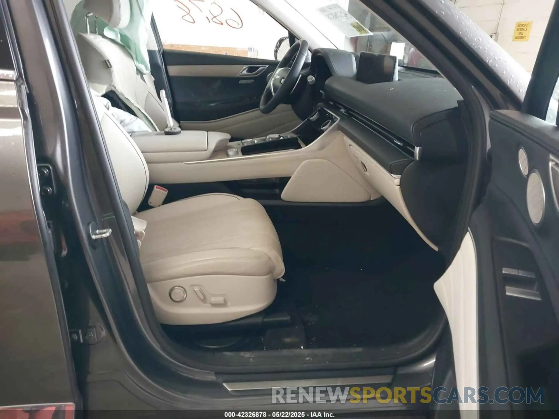 5 fotografías del automóvil dañado KMUHBDSBXPU112470 GENESIS GV80 2023