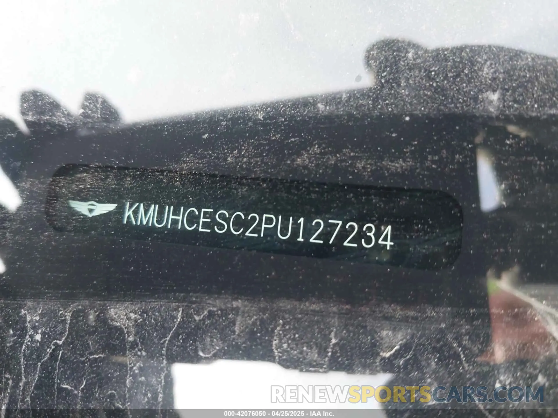 17 fotografías del automóvil dañado KMUHCESC2PU127234 GENESIS GV80 2023
