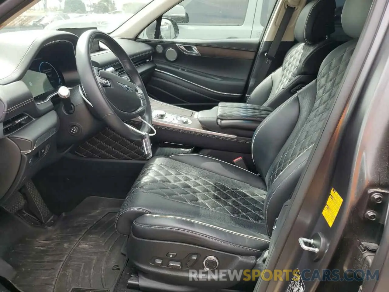 7 fotografías del automóvil dañado KMUHCESC3PU110653 GENESIS GV80 2023