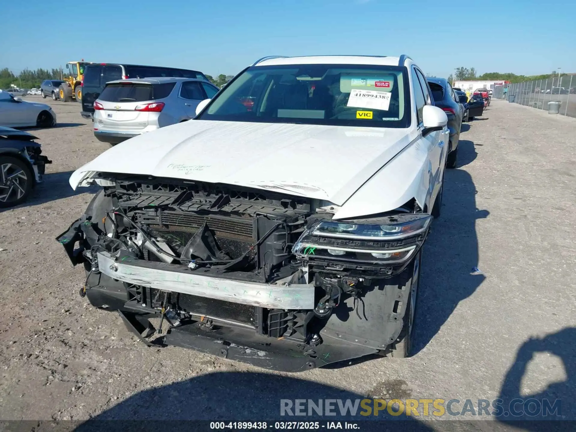 6 fotografías del automóvil dañado KMUHCESCXPU106714 GENESIS GV80 2023