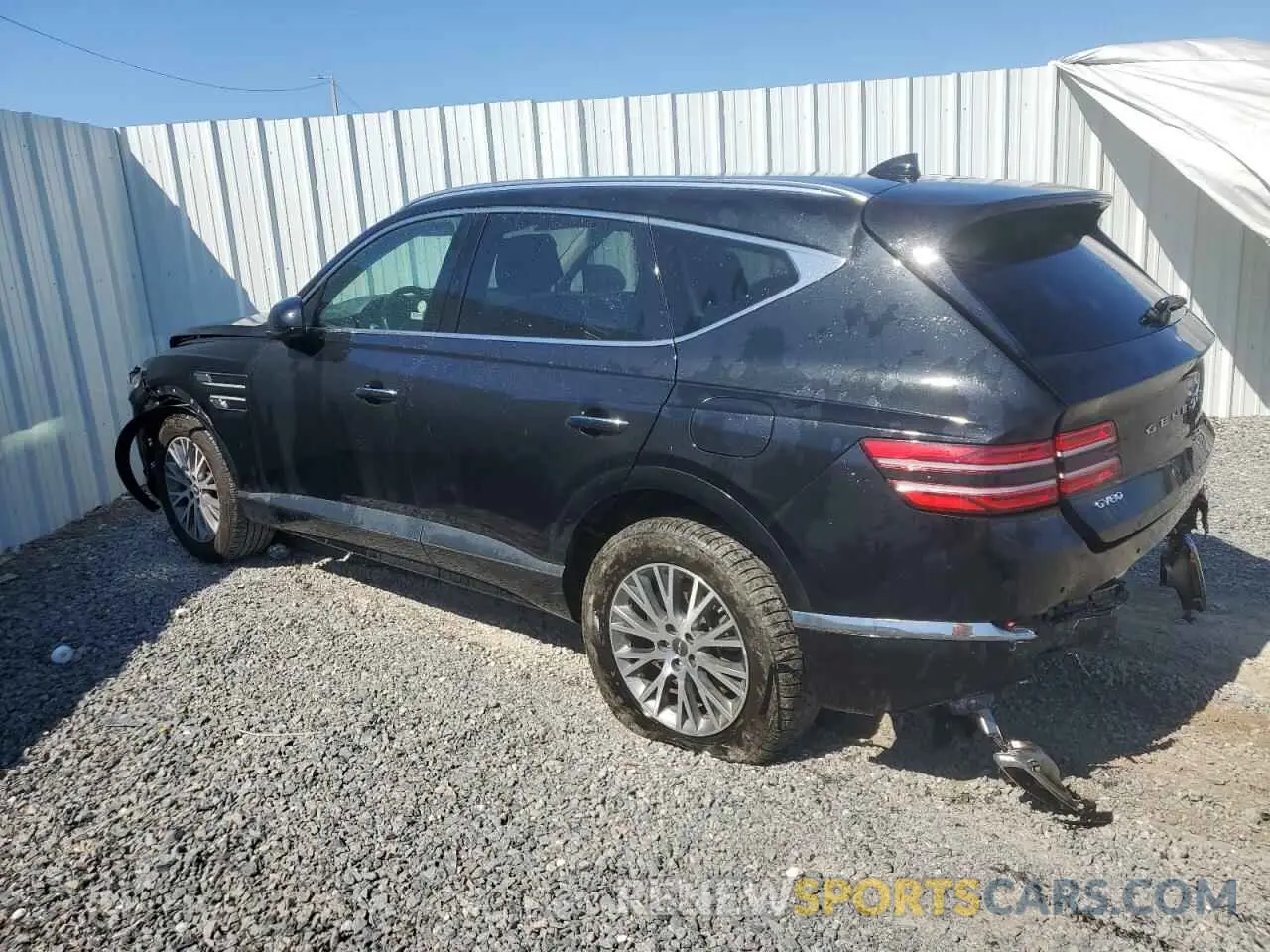 2 fotografías del automóvil dañado KMUHBDSB1RU166890 GENESIS GV80 2024
