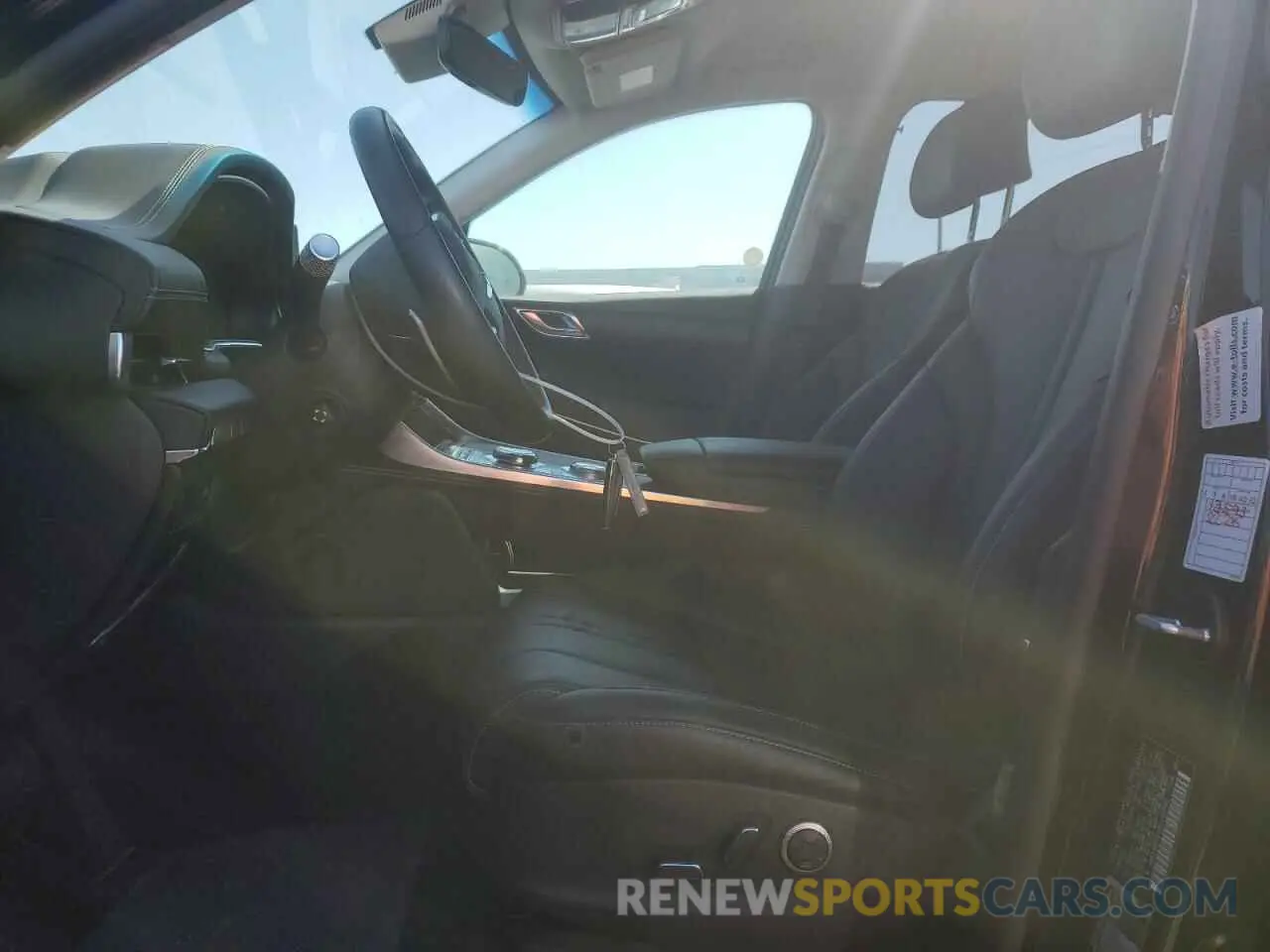 7 fotografías del automóvil dañado KMUHBDSB1RU166890 GENESIS GV80 2024