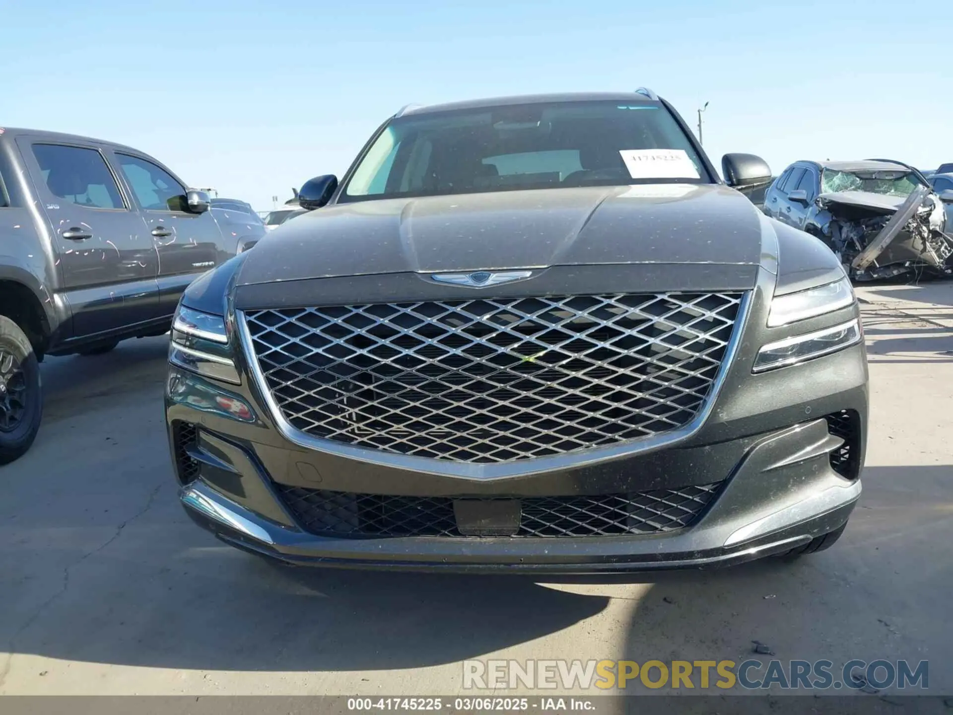 12 fotografías del automóvil dañado KMUHBDSB2RU170530 GENESIS GV80 2024