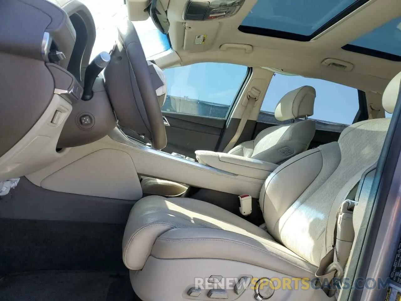 7 fotografías del automóvil dañado KMUHBDSB2RU180331 GENESIS GV80 2024