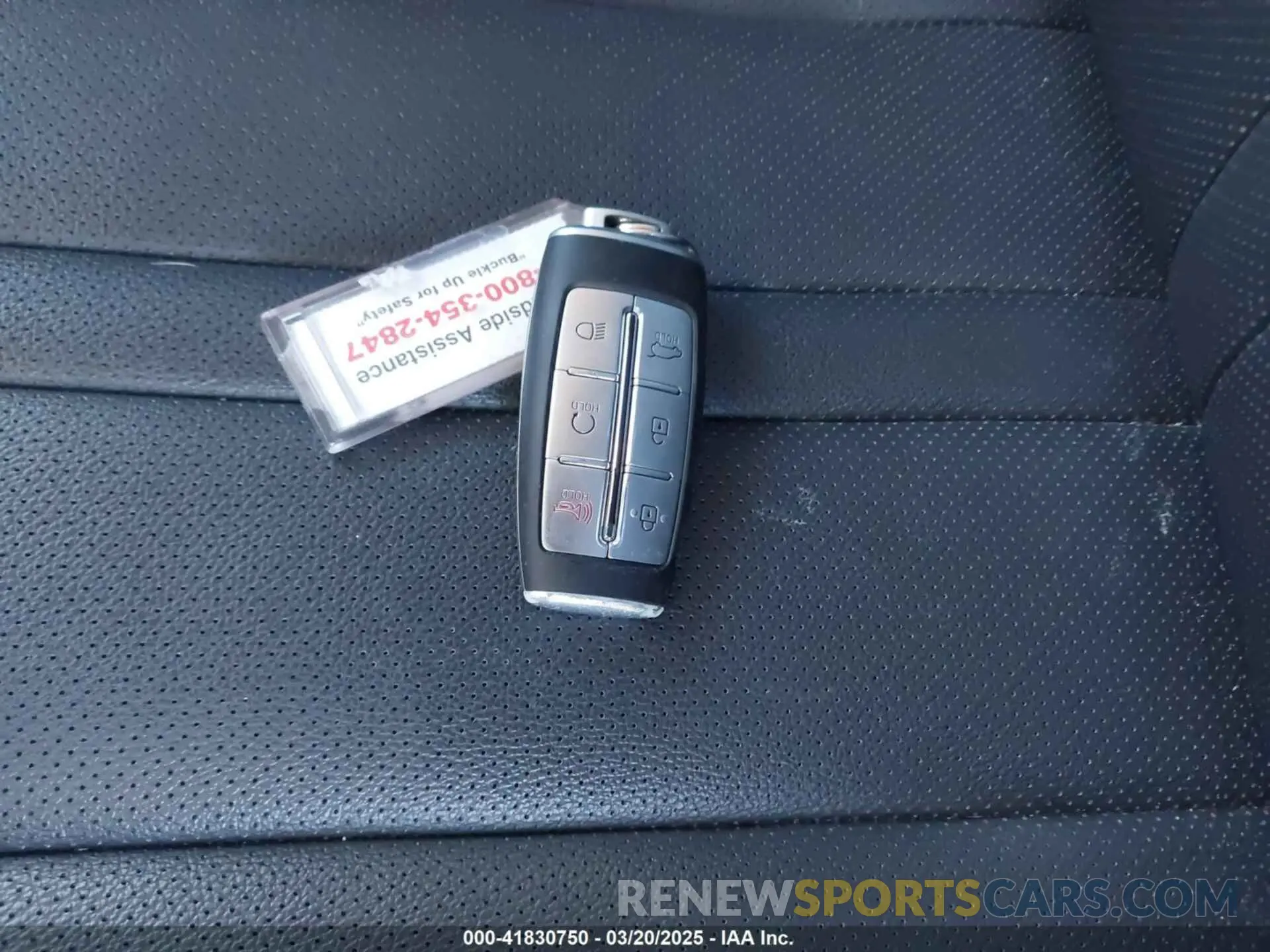 11 fotografías del automóvil dañado KMUHBDSB3RU169838 GENESIS GV80 2024