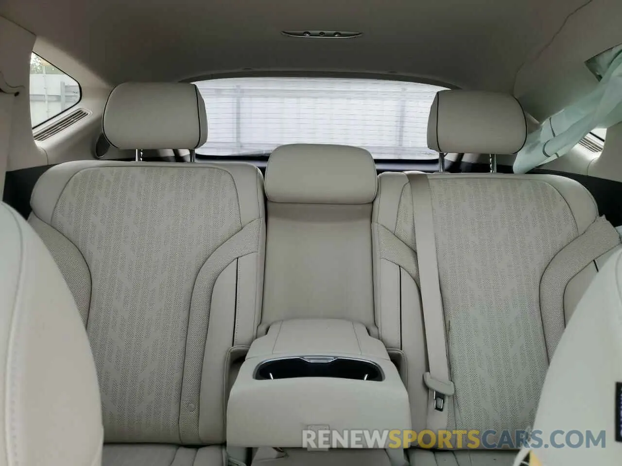 10 fotografías del automóvil dañado KMUHBDSB4RU181528 GENESIS GV80 2024