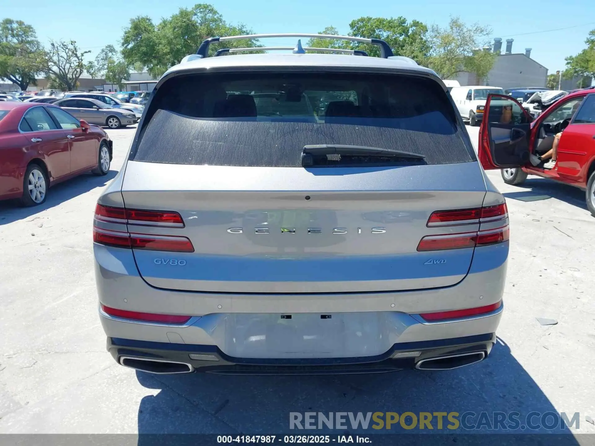 16 fotografías del automóvil dañado KMUHBDSB7RU164027 GENESIS GV80 2024