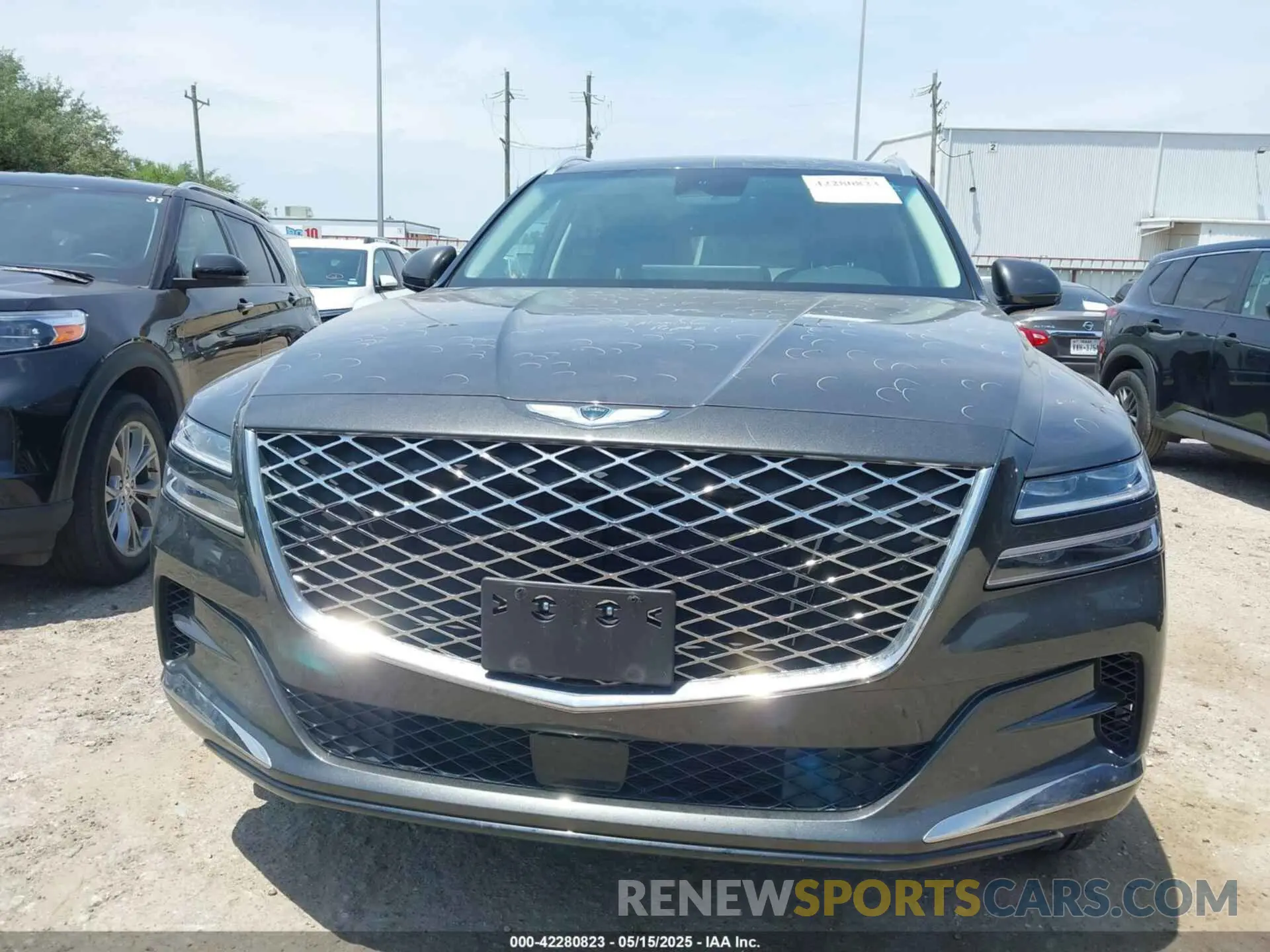 12 fotografías del automóvil dañado KMUHBDSB7RU209659 GENESIS GV80 2024