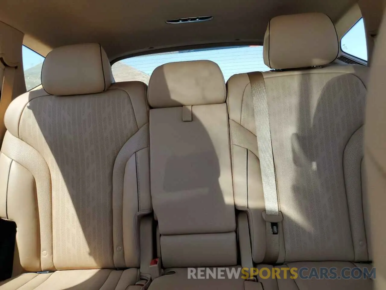 10 fotografías del automóvil dañado KMUHBDSB8RU161721 GENESIS GV80 2024