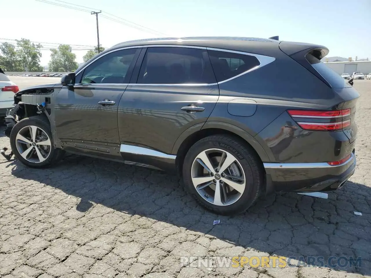 2 fotografías del automóvil dañado KMUHBDSB8RU161721 GENESIS GV80 2024
