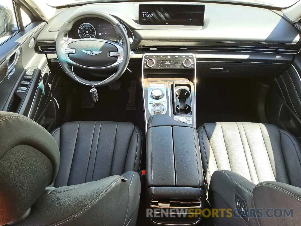 8 fotografías del automóvil dañado KMUHBDSB8RU202476 GENESIS GV80 2024