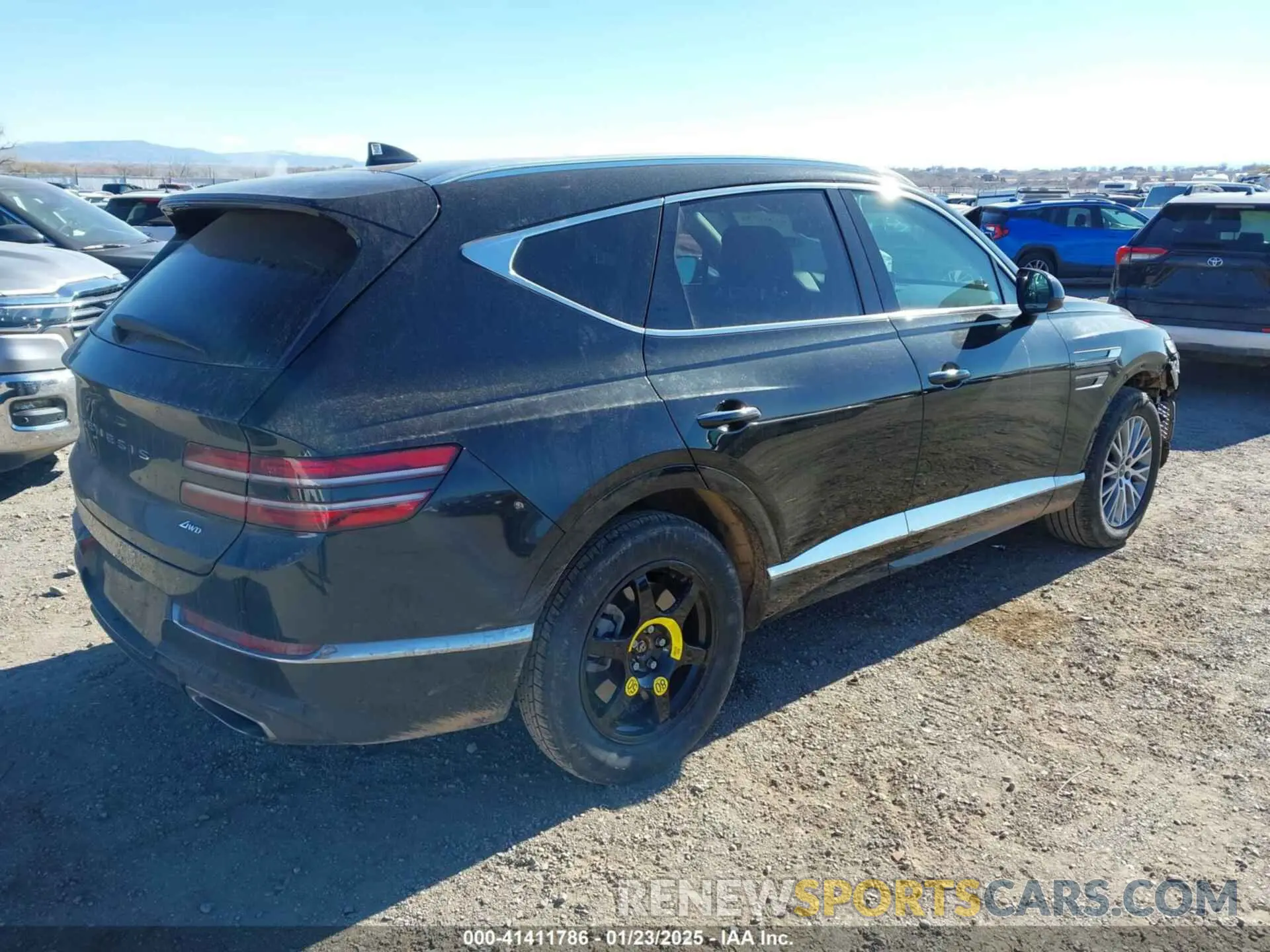 4 fotografías del automóvil dañado KMUHBDSB9RU209792 GENESIS GV80 2024