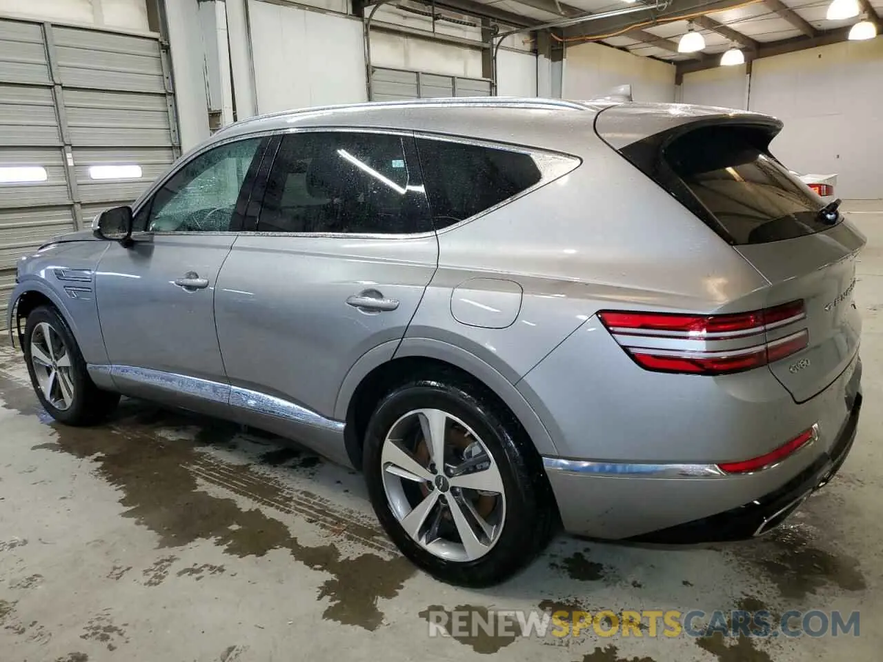 2 fotografías del automóvil dañado KMUHCESC1RU203531 GENESIS GV80 2024