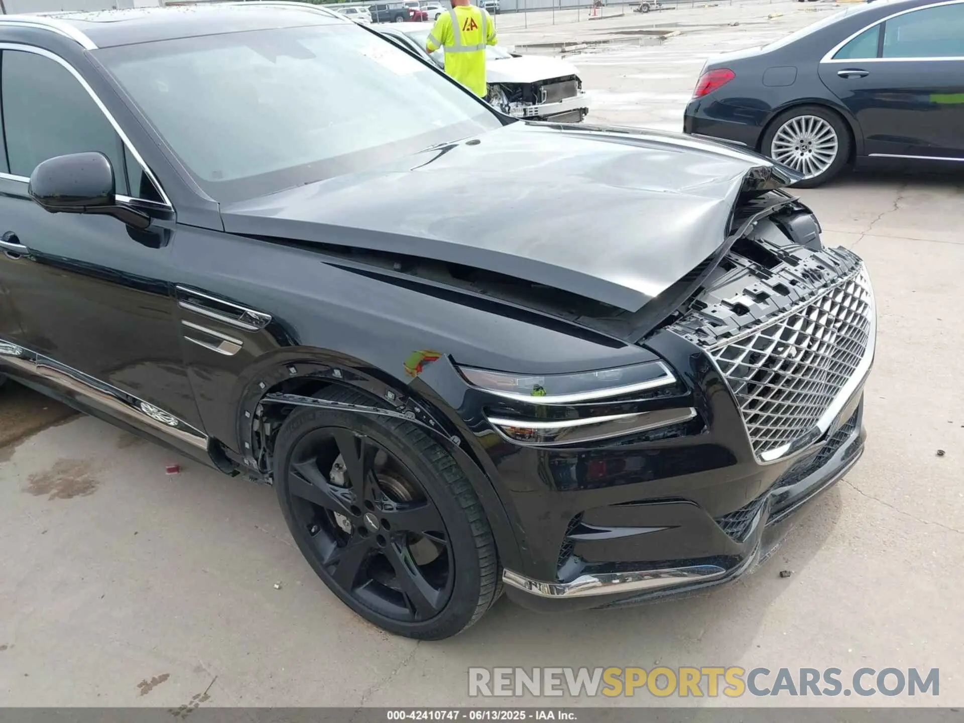 17 fotografías del automóvil dañado KMUHCESC4RU151408 GENESIS GV80 2024