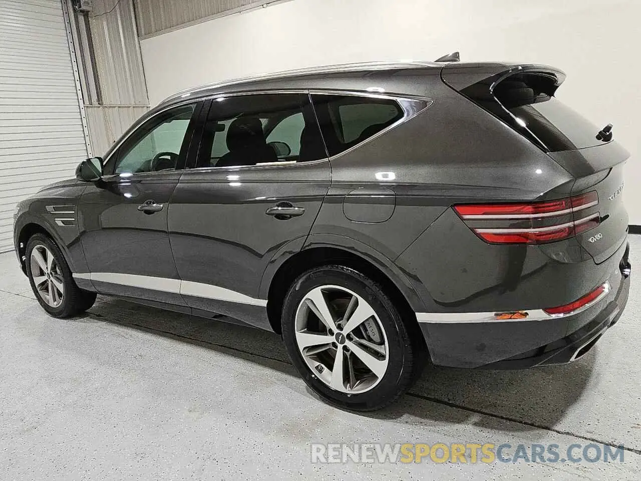 2 fotografías del automóvil dañado KMUHCESC4RU203118 GENESIS GV80 2024