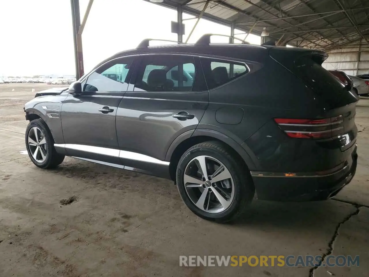 2 fotografías del automóvil dañado KMUHCESC6RU185138 GENESIS GV80 2024