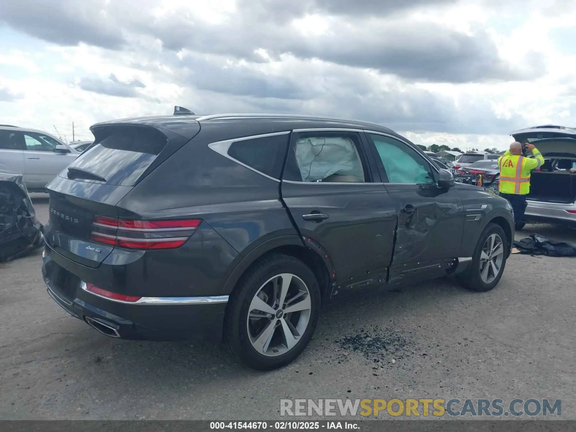 6 fotografías del automóvil dañado KMUHCESC7RU155291 GENESIS GV80 2024